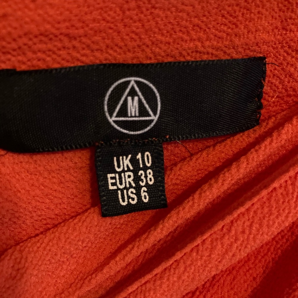 Orange romper - Picture 4 of 6